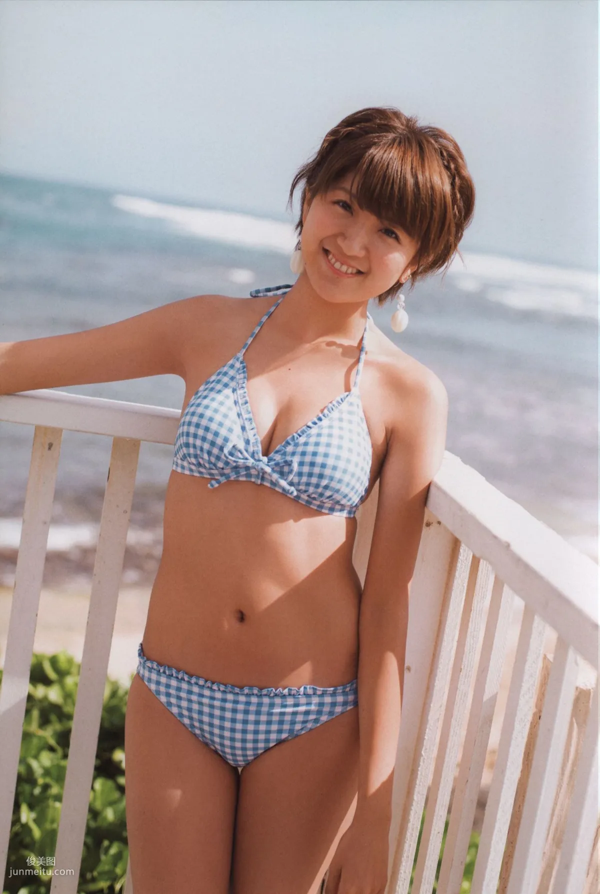 Alo Hello! Berryz 工房 Photobook 2013 [PB写真集]64