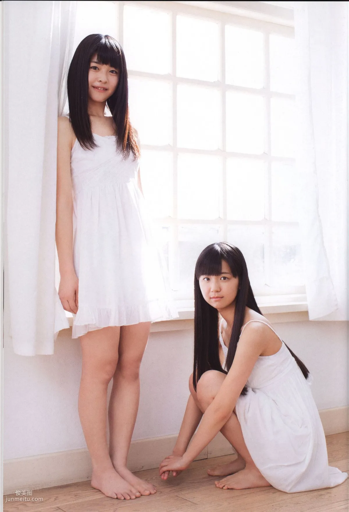 Juice=Juice《OFFICIAL PHOTO BOOK》 [PB] 写真集2