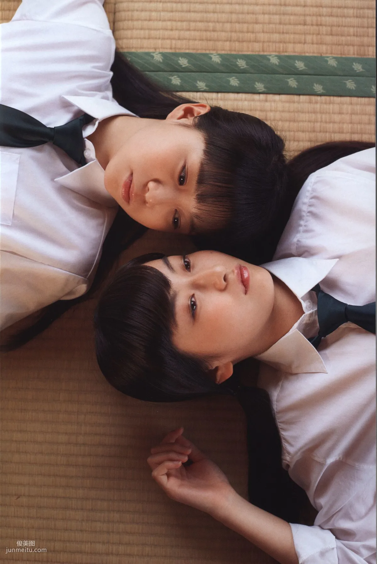 Juice=Juice《OFFICIAL PHOTO BOOK》 [PB] 写真集9