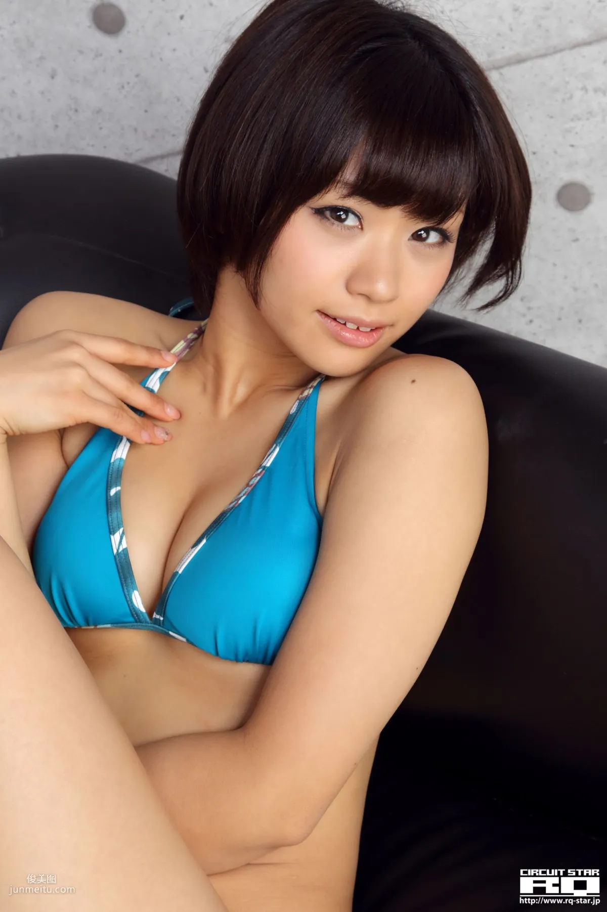 [RQ-STAR] NO.00611 Hitomi Yasueda 安枝瞳 Swim Suits 写真集79