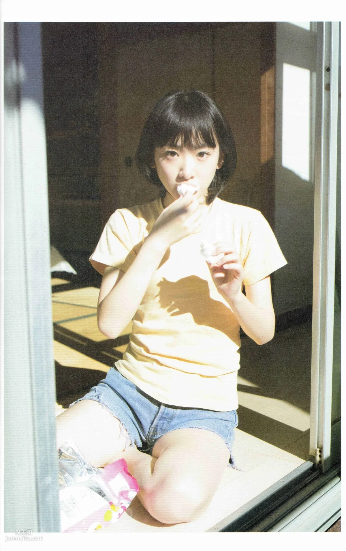 生駒里奈《君の足跡》 [Photo Book] 写真集 75