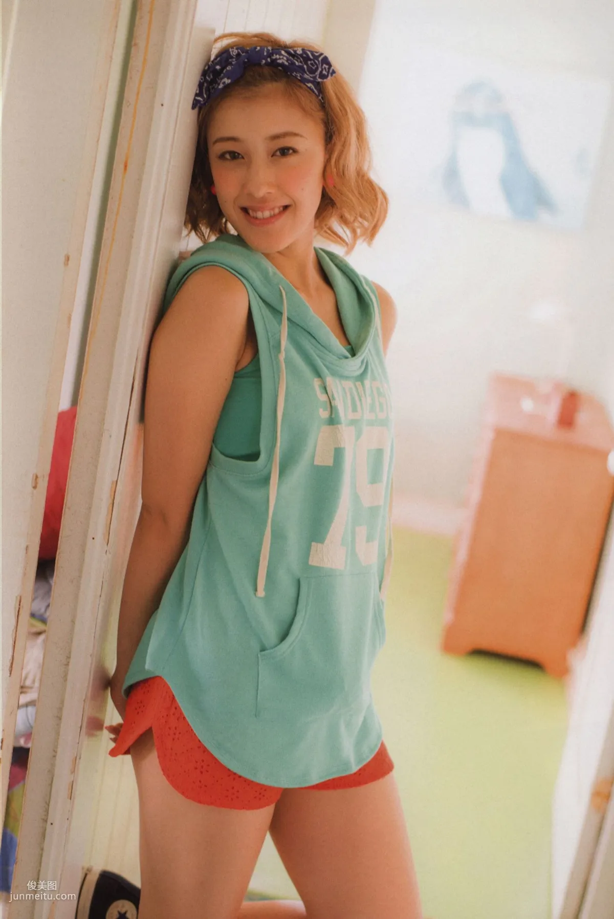 Alo Hello! Berryz 工房 Photobook 2013 [PB写真集]96