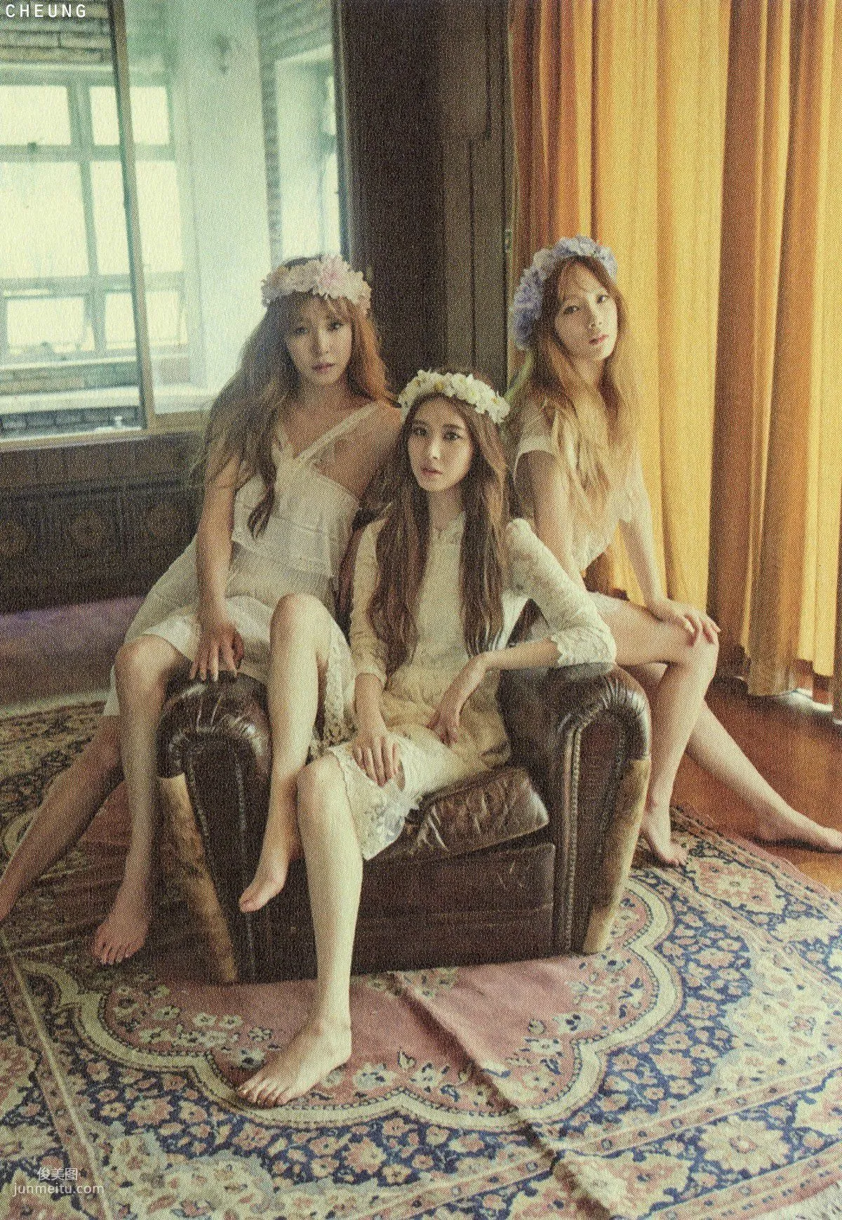 TaeTiSeo 韩国少女时代《HOLLER》[PB写真集] 39