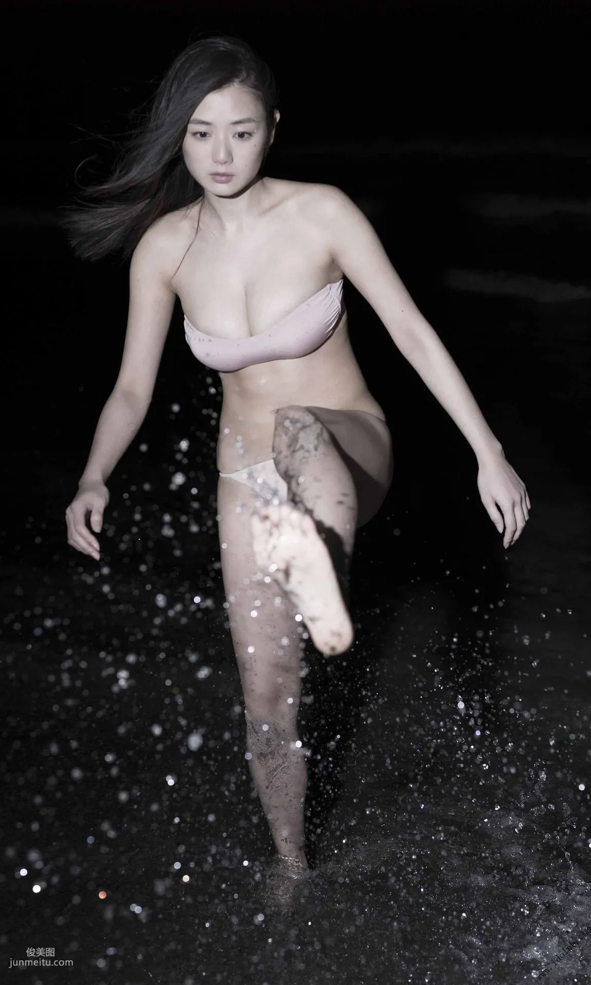 片山萌美 Moemi Katayama 《覚醒》 [PB写真集] 33