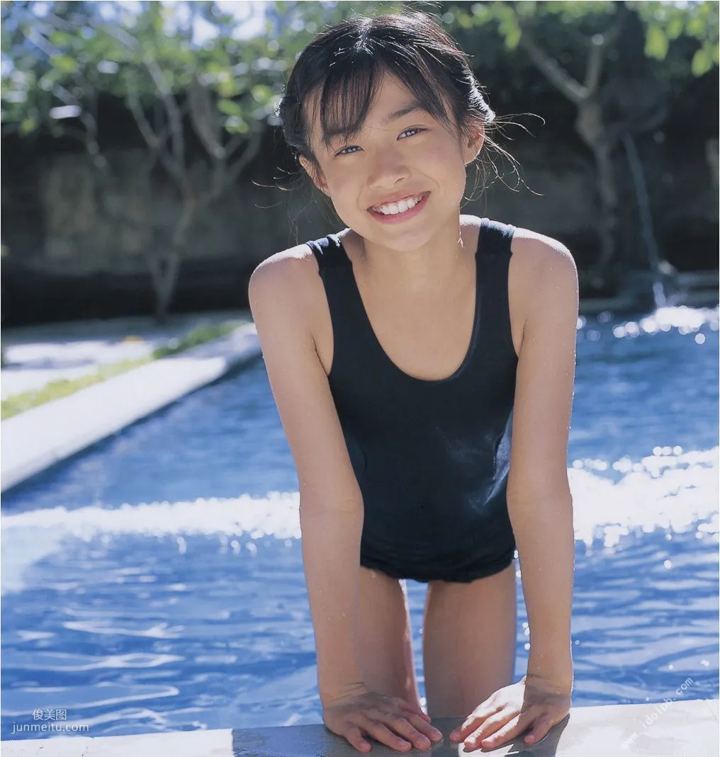 加藤美月《たからもの》 [Photo book] 写真集75