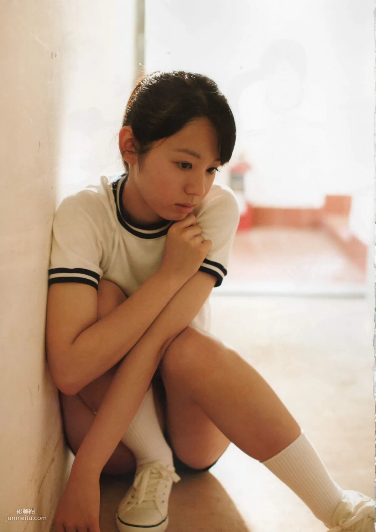 小池里奈 《Graduation》 [PhotoBook写真集] 30