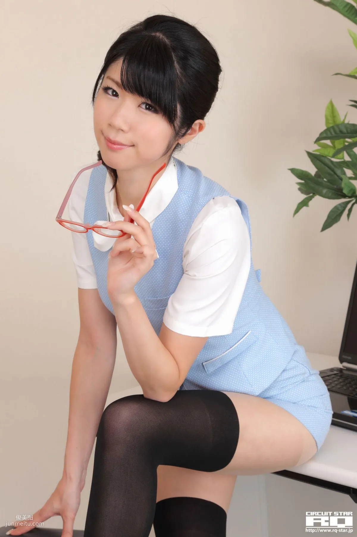 [RQ-STAR] NO.00614 Aoi Usami 宇佐美あおい Office Lady 写真集84