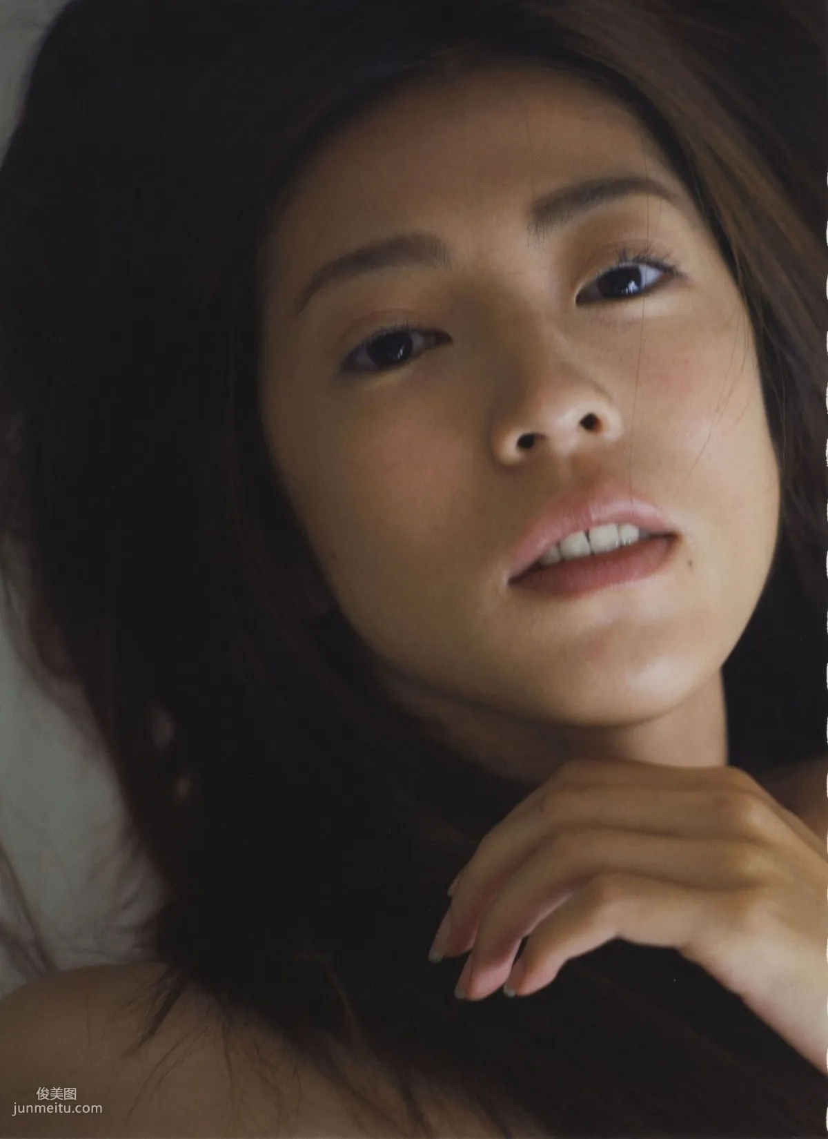 中村愛美 《Lyin' Eyes》 [PhotoBook] 写真集58