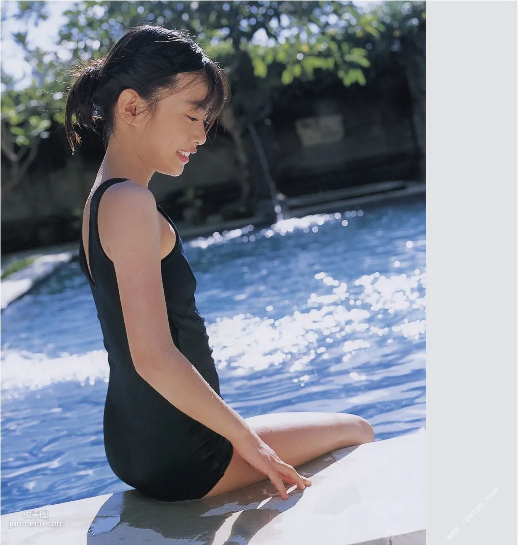 加藤美月《たからもの》 [Photo book] 写真集76