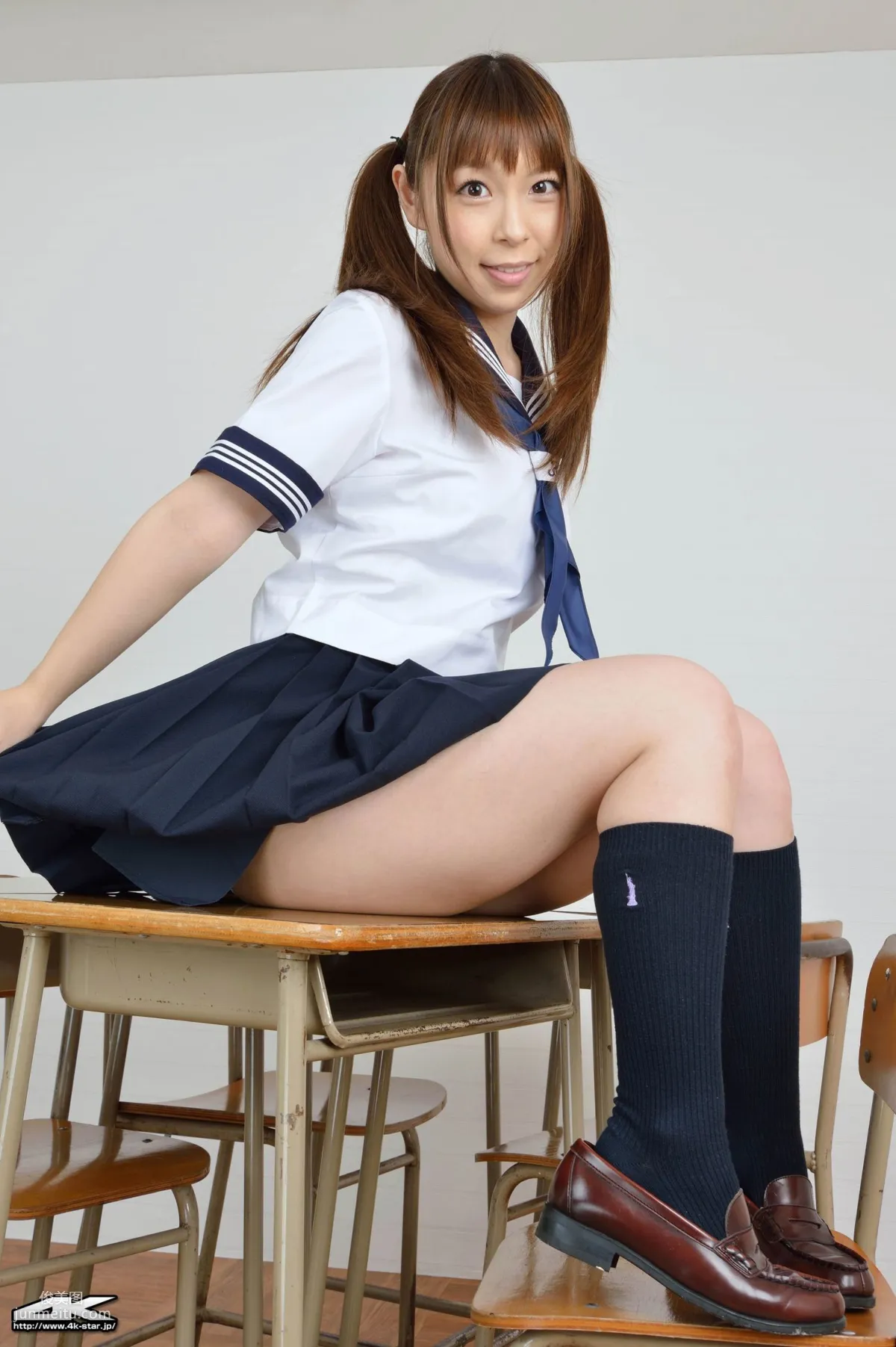 [4K-STAR] NO.00134 疋田紗也 School Girl 教室学生装 写真集36