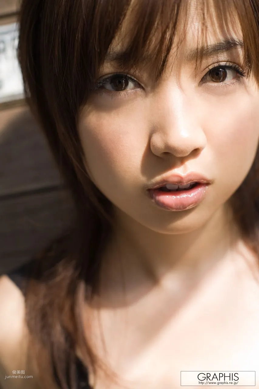 伊东遥《Look!》 [Graphis] Gals 写真集18