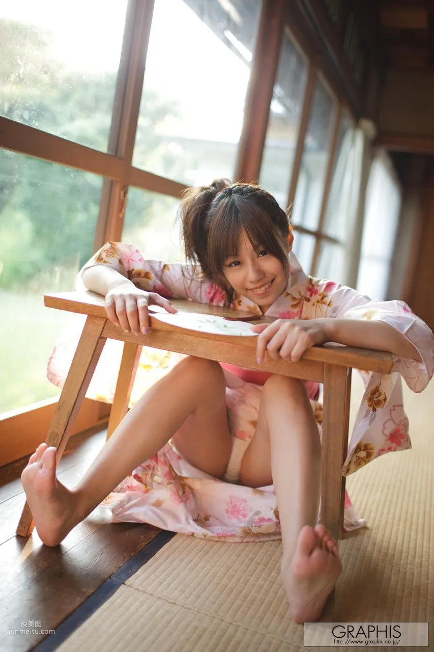 瑠川リナ/琉川里菜《Pure and Cute》 [Graphis] Gals 写真集14