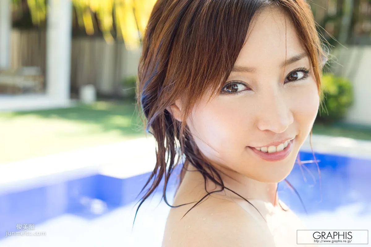 美波ねい/美波宁 [Graphis] First Gravure 初脱ぎ娘 写真集11