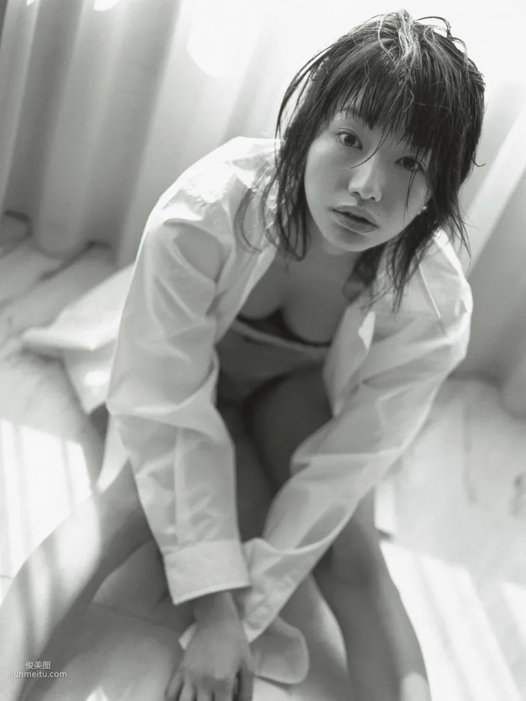 [Wanibooks] NO.03 Kaori Manabe 真锅薰/眞鍋かをり 写真集130