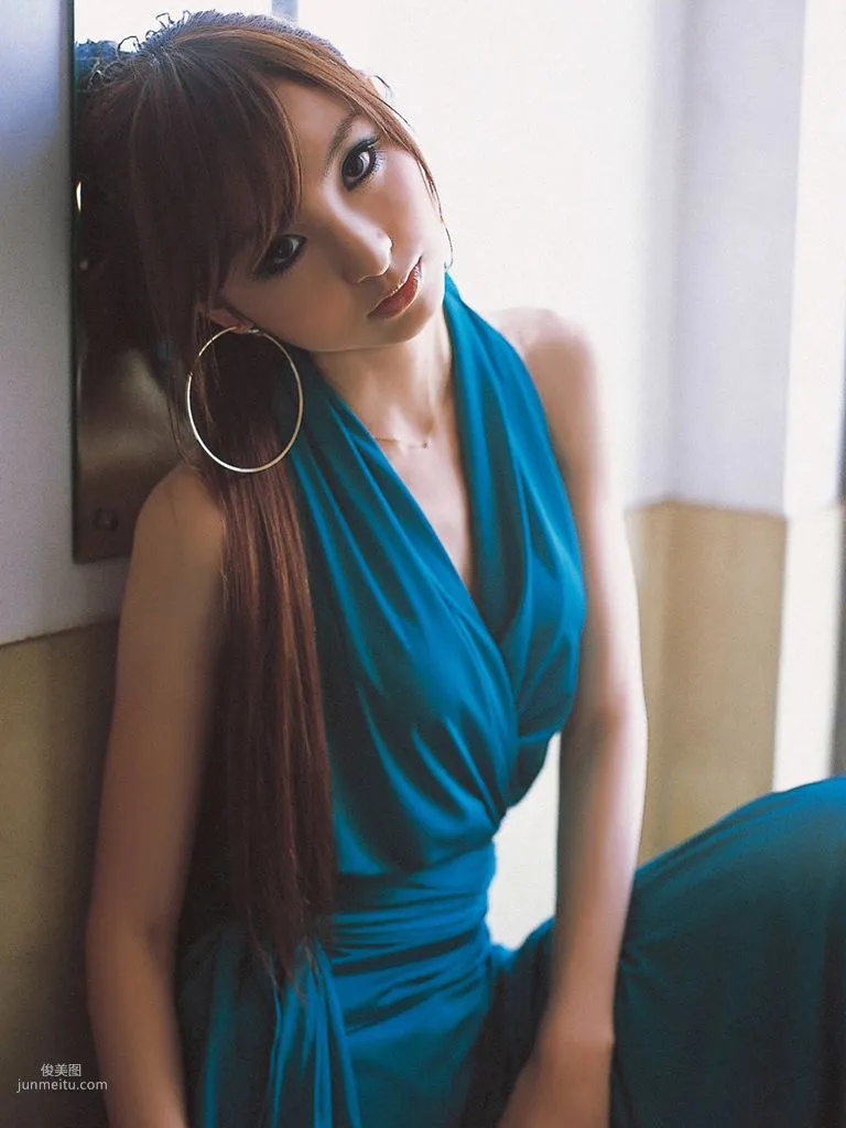 [Wanibooks] NO.51 Mariko Shinoda 篠田麻里子 写真集183