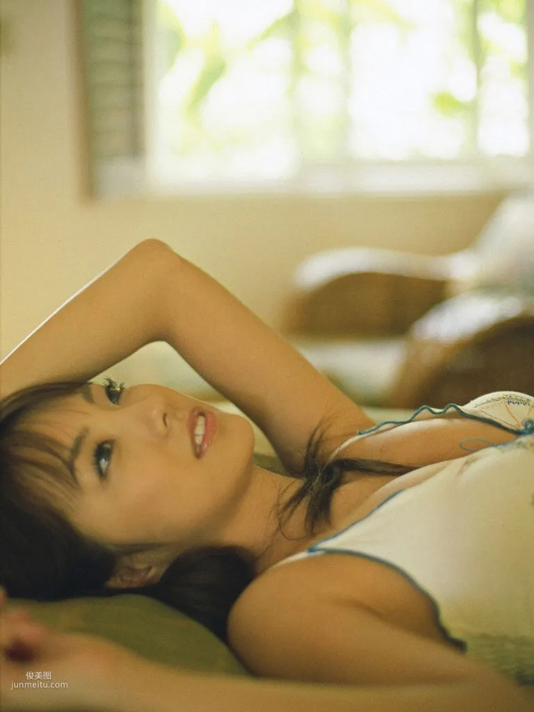 [Wanibooks] NO.44 Azusa Yamamoto 山本梓 写真集150