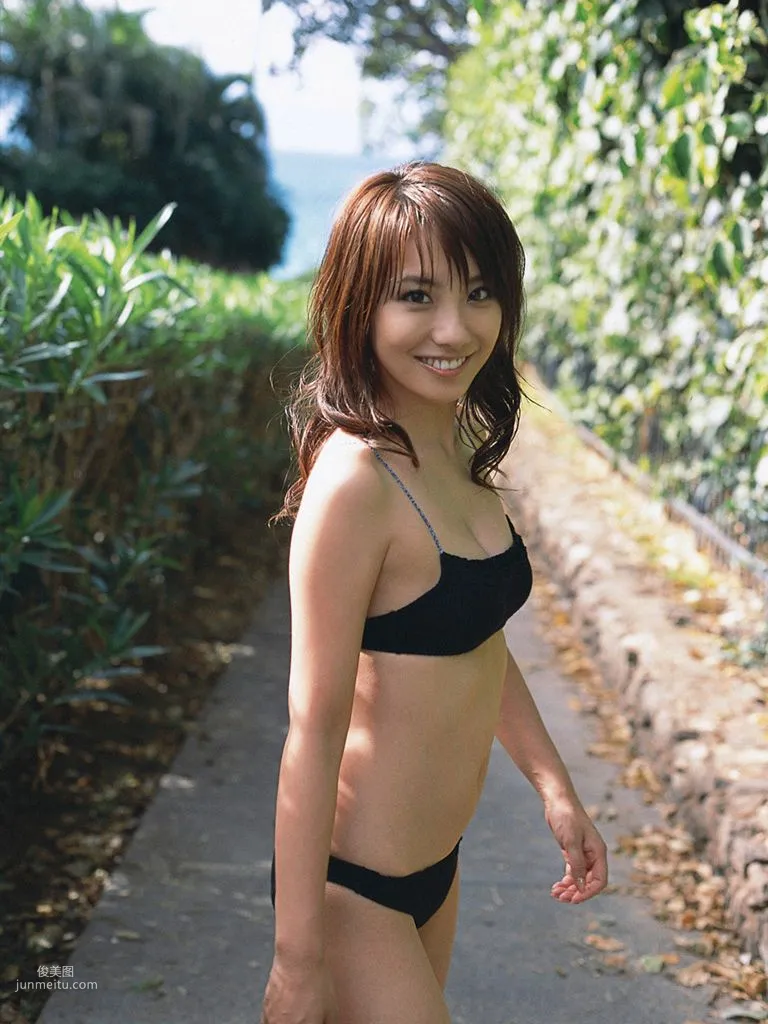 [Wanibooks] NO.44 Azusa Yamamoto 山本梓 写真集112