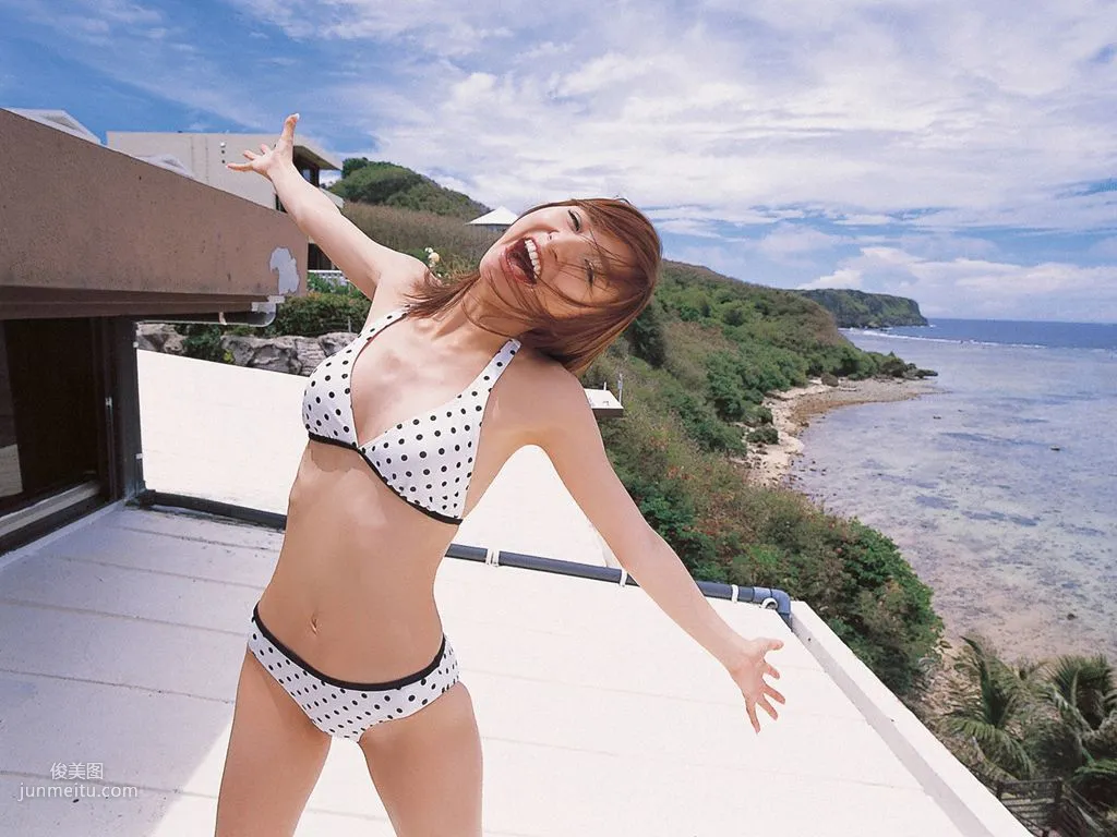 [Wanibooks] NO.51 Mariko Shinoda 篠田麻里子 写真集45