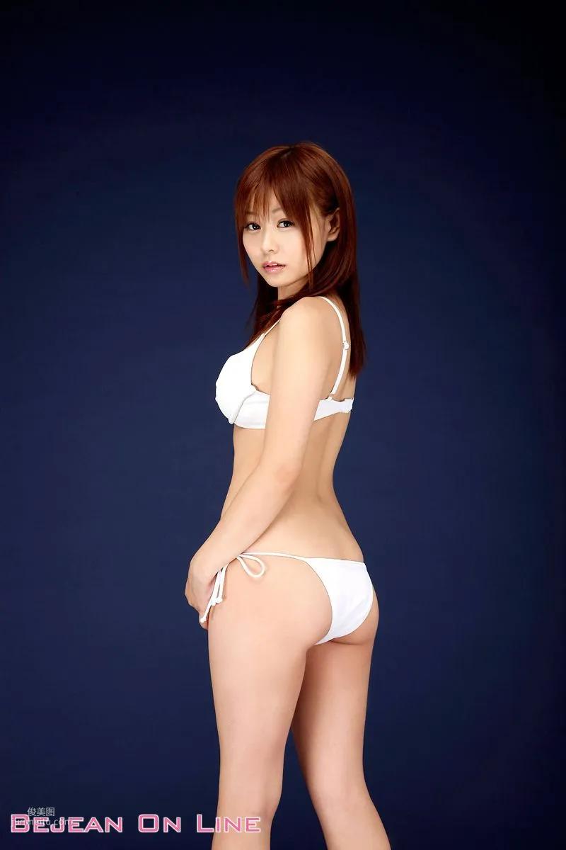 白娘隊 Hideyo Kamibayashi 上林英代 [Bejean On Line] 写真集10