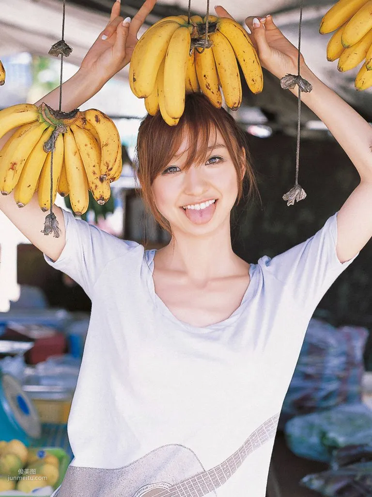 [Wanibooks] NO.51 Mariko Shinoda 篠田麻里子 写真集37