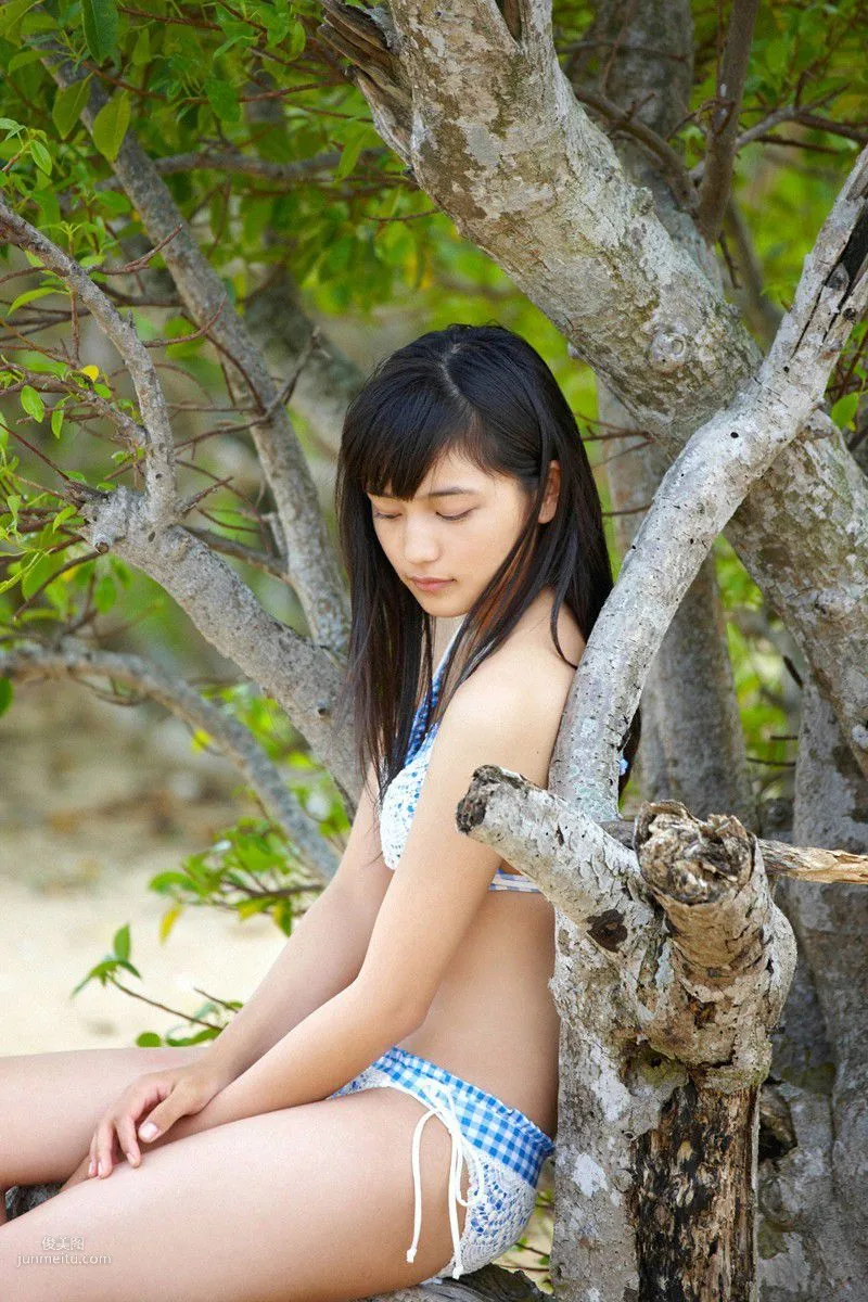 [Wanibooks] NO.100 Haruna Kawaguchi 川口春奈 写真集171