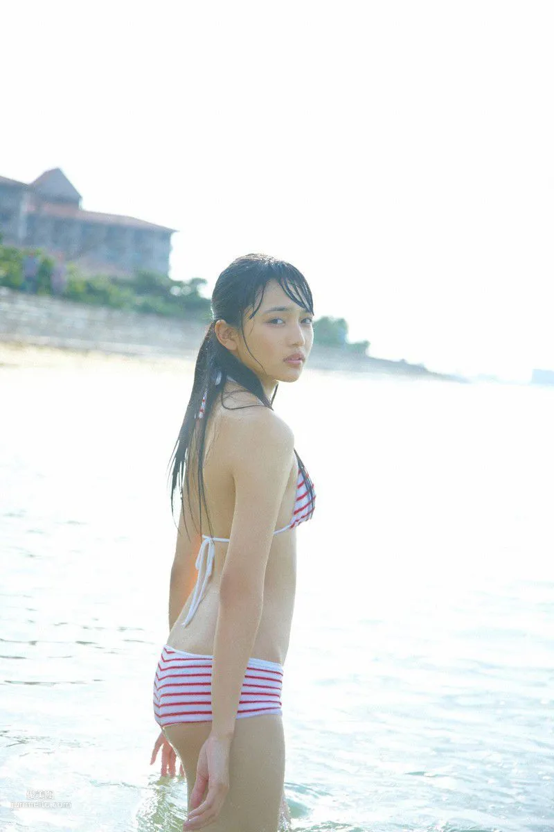 [Wanibooks] NO.100 Haruna Kawaguchi 川口春奈 写真集141