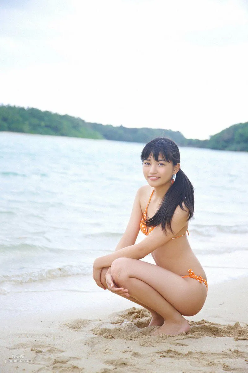 [Wanibooks] NO.100 Haruna Kawaguchi 川口春奈 写真集109