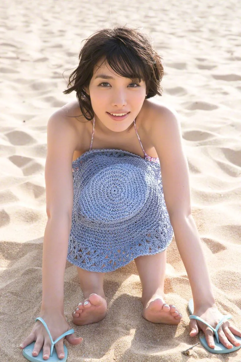 [Wanibooks] NO.127 Anna Konno 今野杏南 写真集87