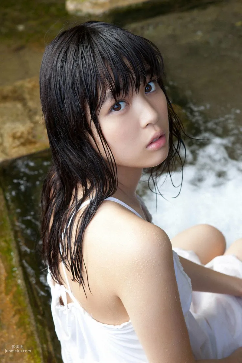 [Wanibooks] NO.96 Moe Arai 荒井萌 写真集51