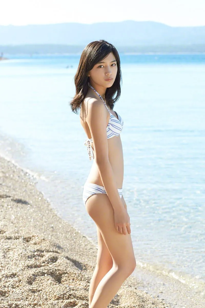 [Wanibooks] NO.132 Haruna Kawaguchi 川口春奈 写真集80