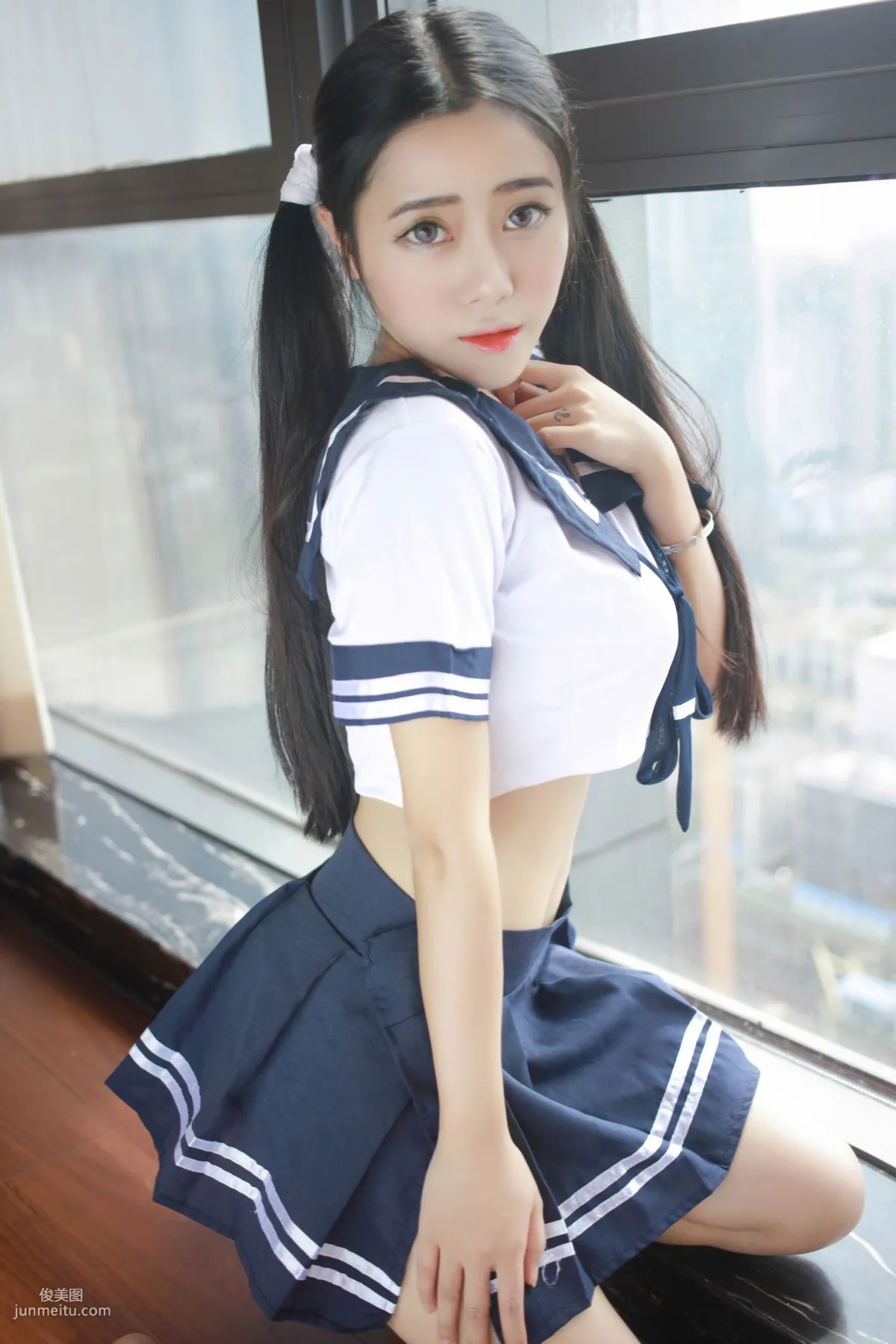 兜豆靓Youlina《3套性感制服系列》 [模范学院MFStar] Vol.032 写真集2