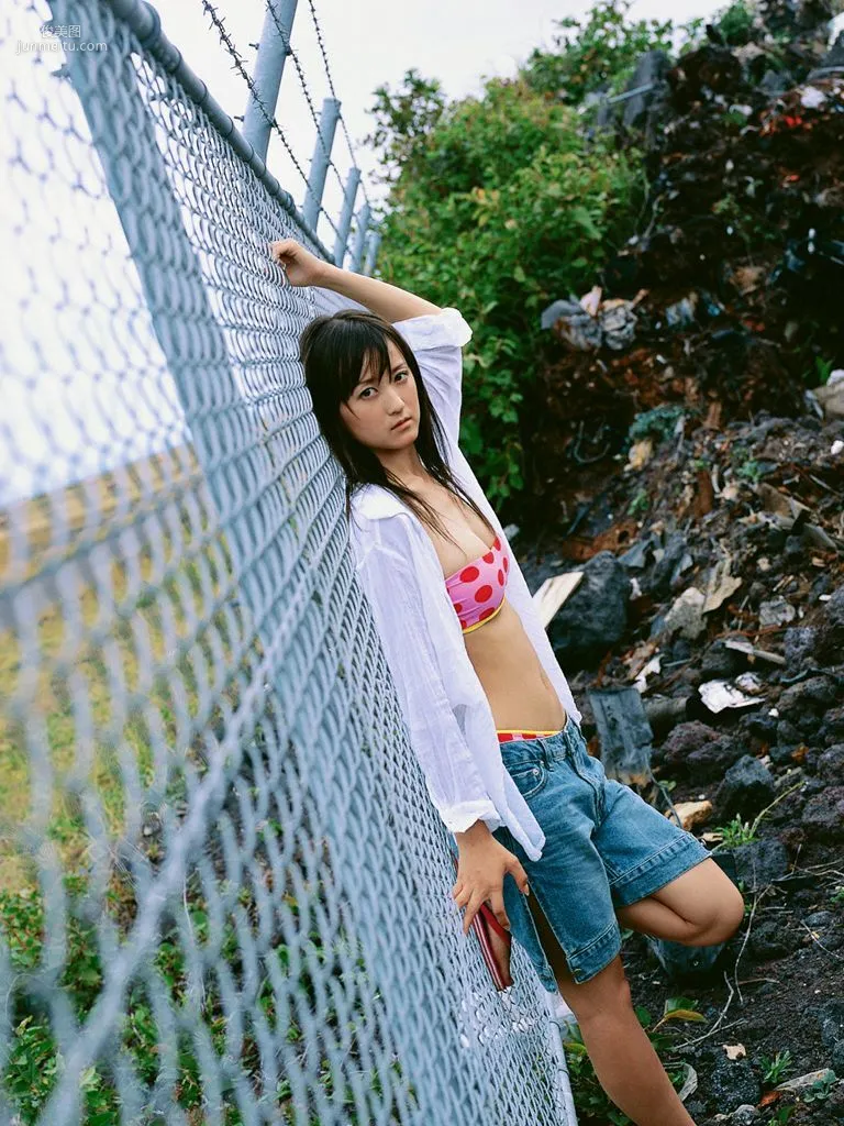 [Wanibooks] NO.10 Ayaka Komatsu 小松彩夏 写真集129