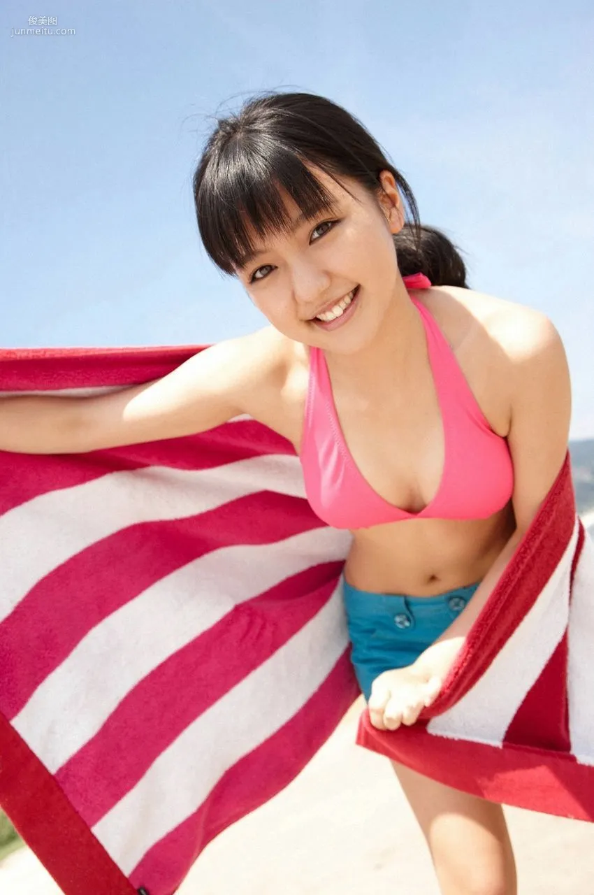 真野恵里菜 2010 Special Version [VYJ] No.105 写真集2