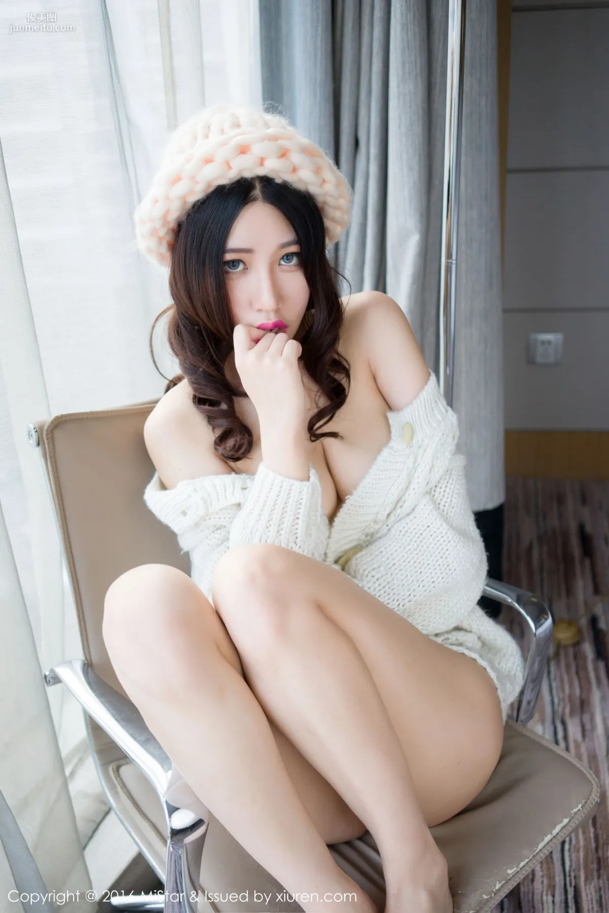 美昕Yumi《室拍2套性感服饰》 [魅妍社MiStar] Vol.079 写真集18