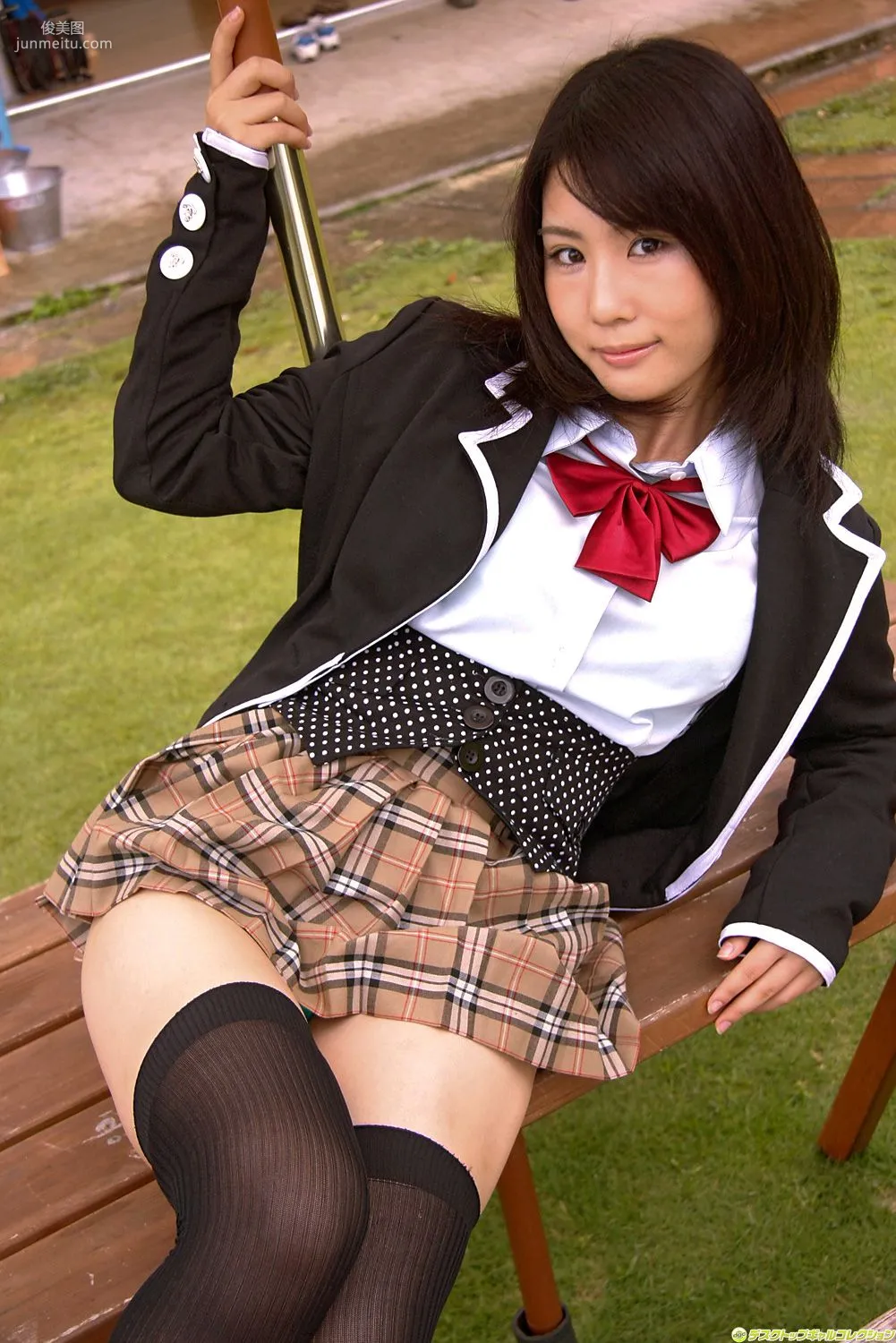 [DGC] NO.784 Shiori Asuka 飛鳥井詩織 制服美少女天国 写真集15