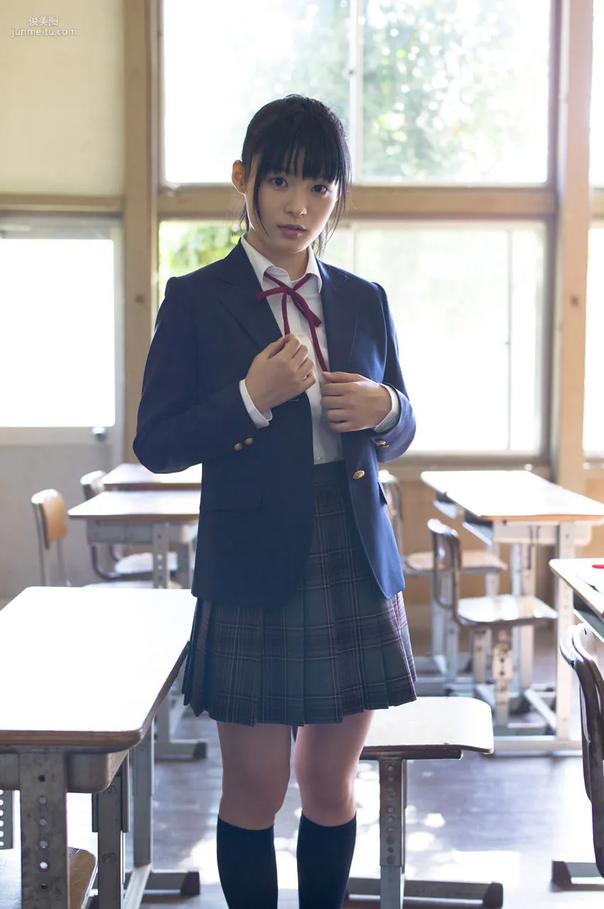 星名美津紀《美少女の制服の中》 [WPB-net] No.151 写真集121