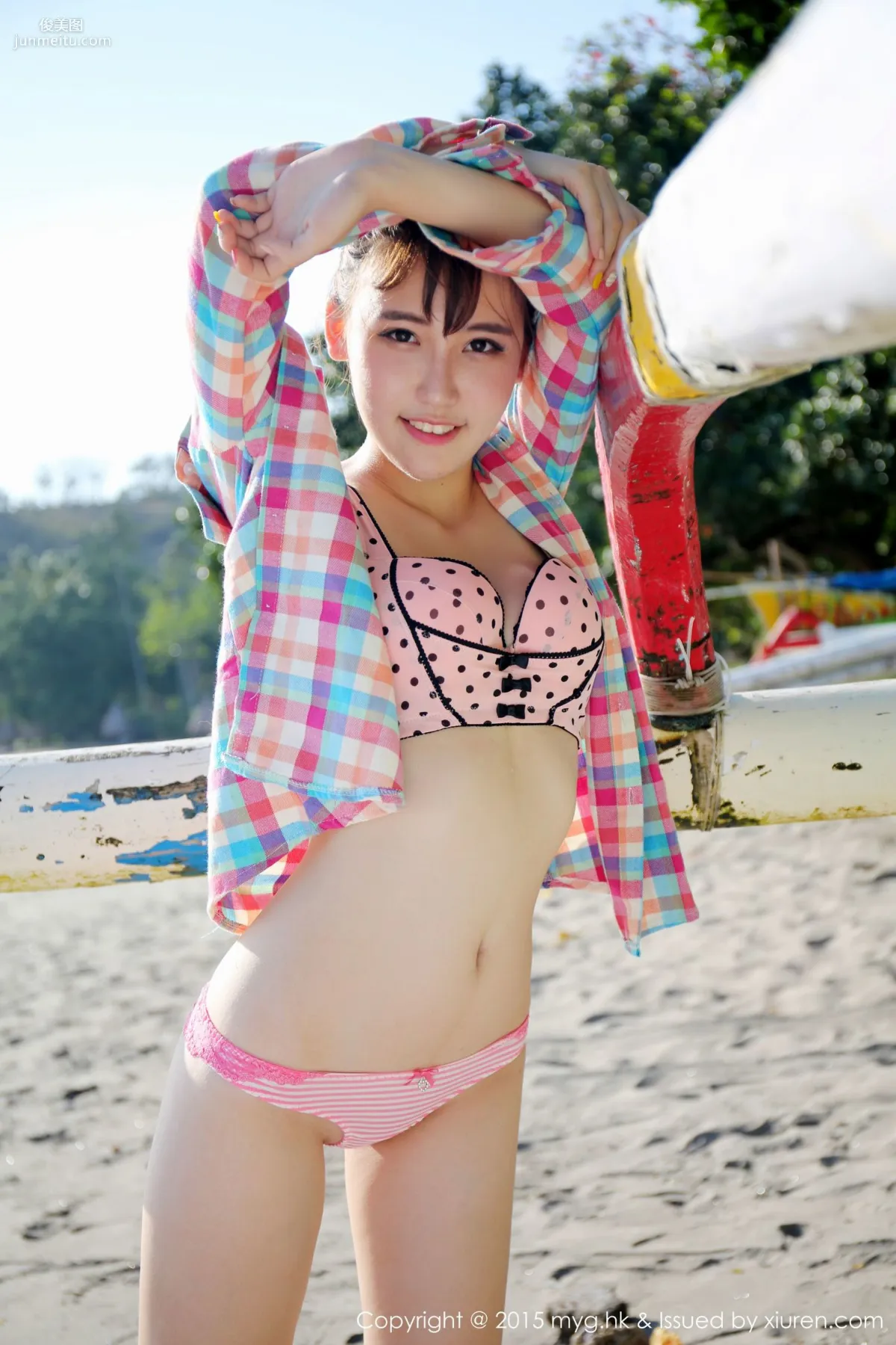 熊吖BOBO《海滩牛仔热裤+比基尼》 [美媛馆MyGirl] Vol.158 写真集14