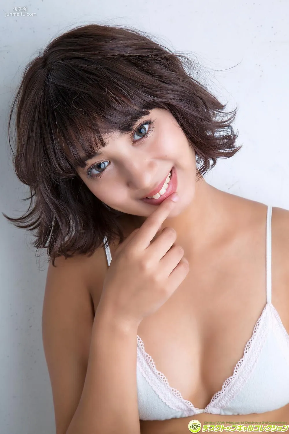 牧野紗弓《「D-girls2016」選抜メンバーのハーフ美女》 [DGC] 写真集73