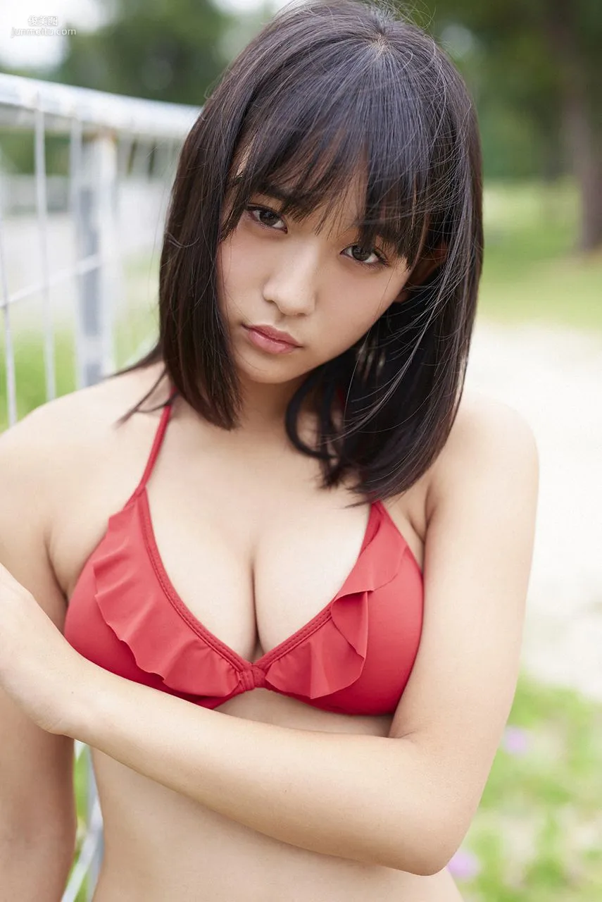 浅川梨奈《目が合ったらもう離れられない》 [WPB-net] No.188-189 写真集112