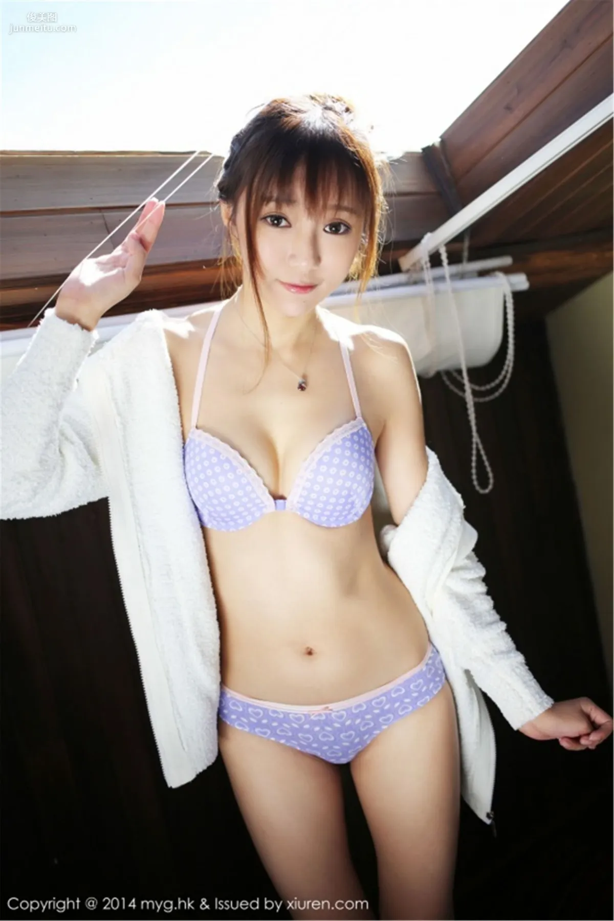 王馨瑶yanni《丽江旅拍》睡衣+2套内衣 [美媛馆MyGirl] Vol.068 写真集36