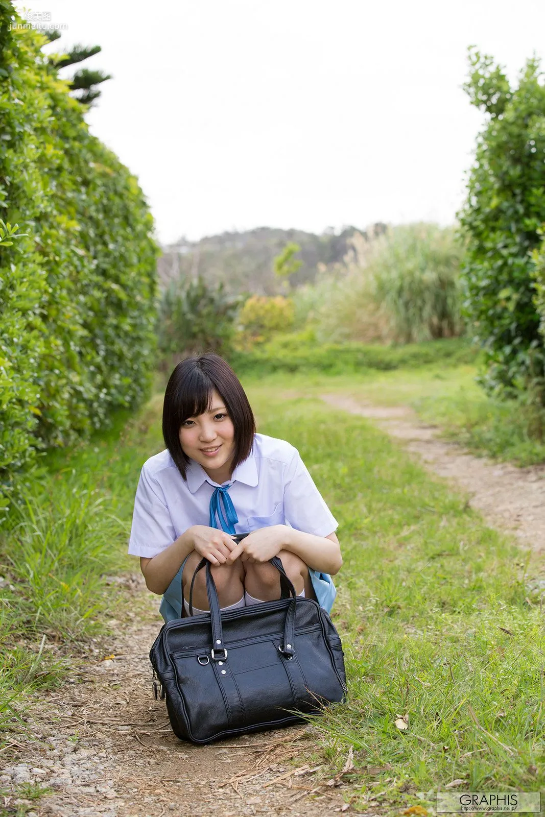 Umi Hirose 広瀬うみ/广濑海 [Graphis] First Gravure 初脫ぎ娘 写真集14