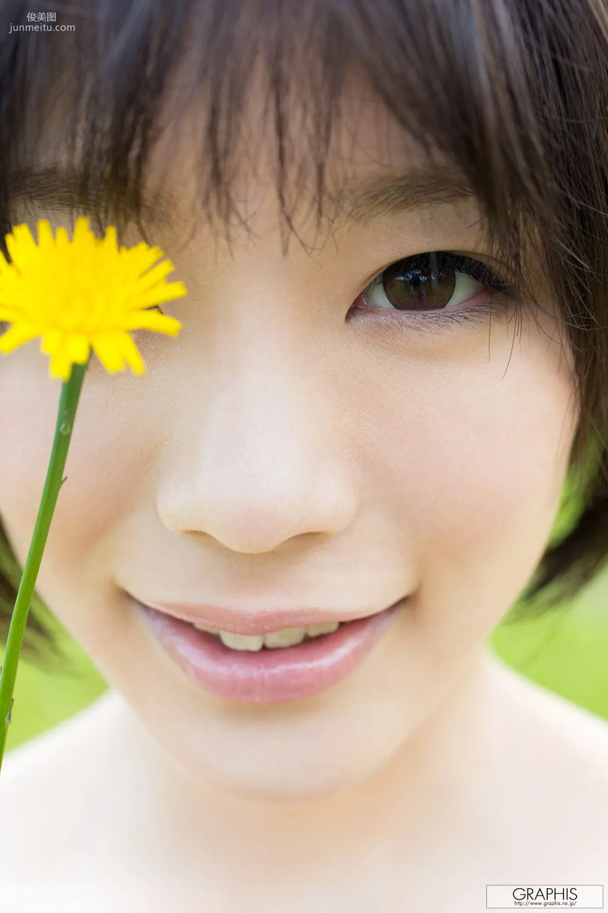 鈴村 あいり《Summer Special 2015 》 [Graphis] 写真集32