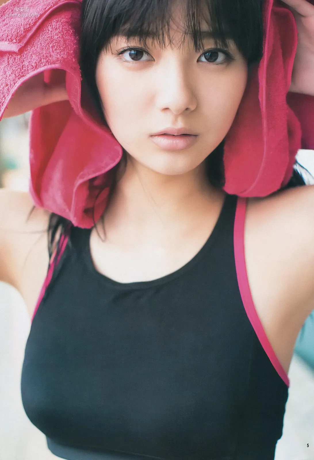 新川優愛 X21 [Weekly Young Jump] 2014年No.31 写真杂志5