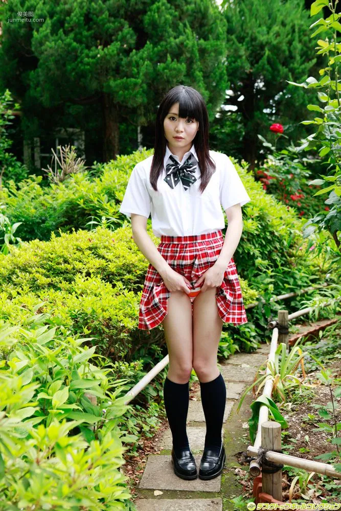 音无沙也加/音無さやか《制服が似合うロリ顔美少女の未成熟なカラダ》写真集[DGC] NO.1046 35