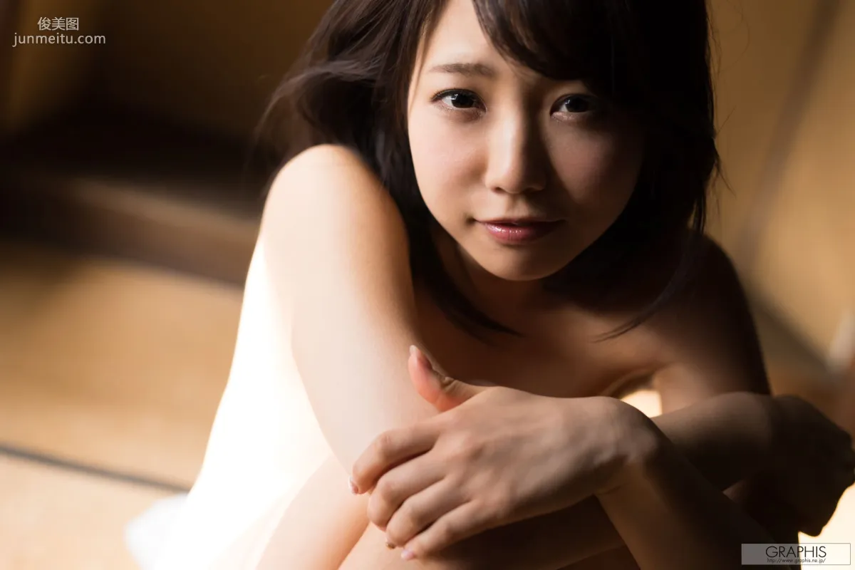 戸田真琴『Pure purification』 [Graphis] Gals 写真集15