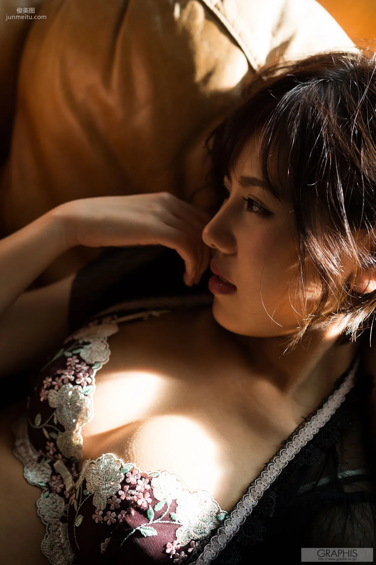 Aoi Akane あかね葵/赤根葵 [Graphis] First Gravure 初脫ぎ娘 写真集42