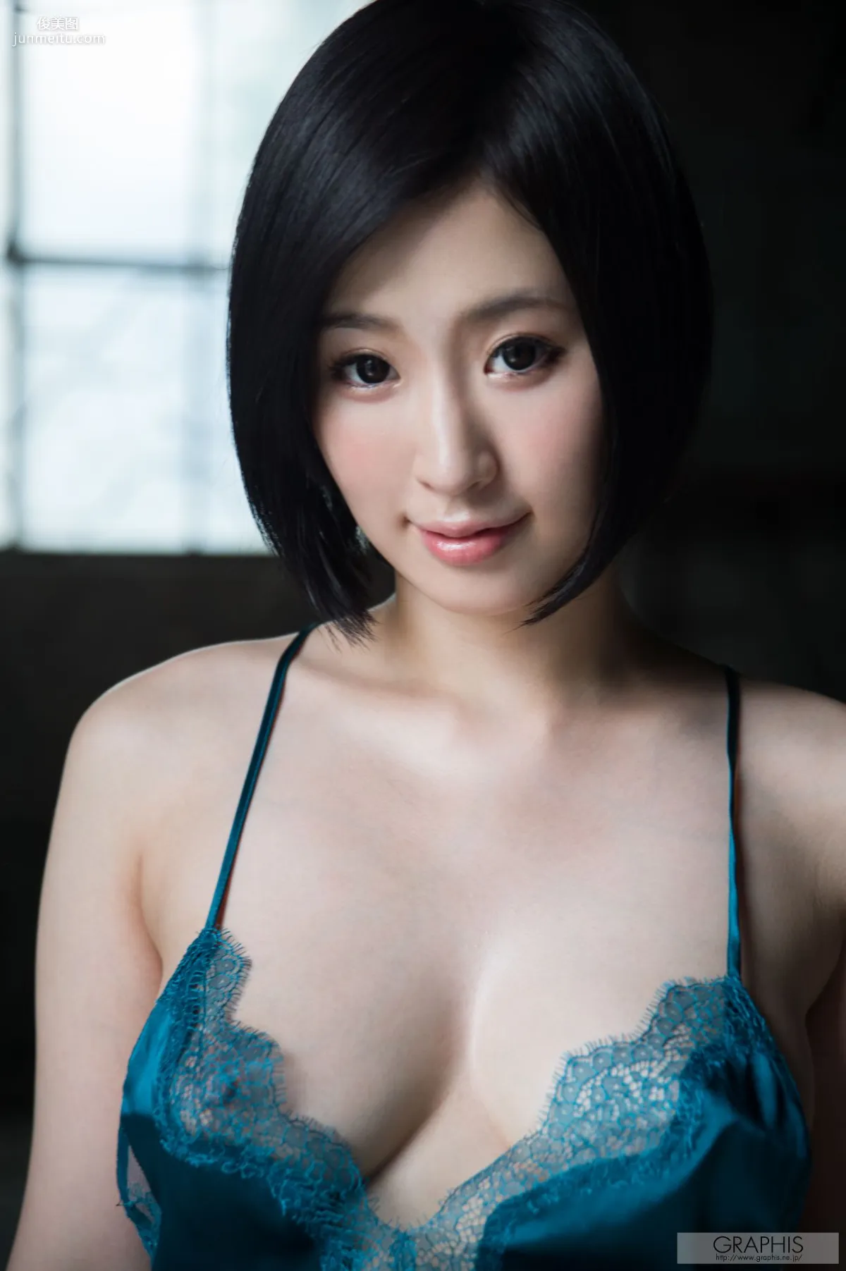 今永さな/今永纱奈《White Camellia》 [Graphis] Gals 写真集8