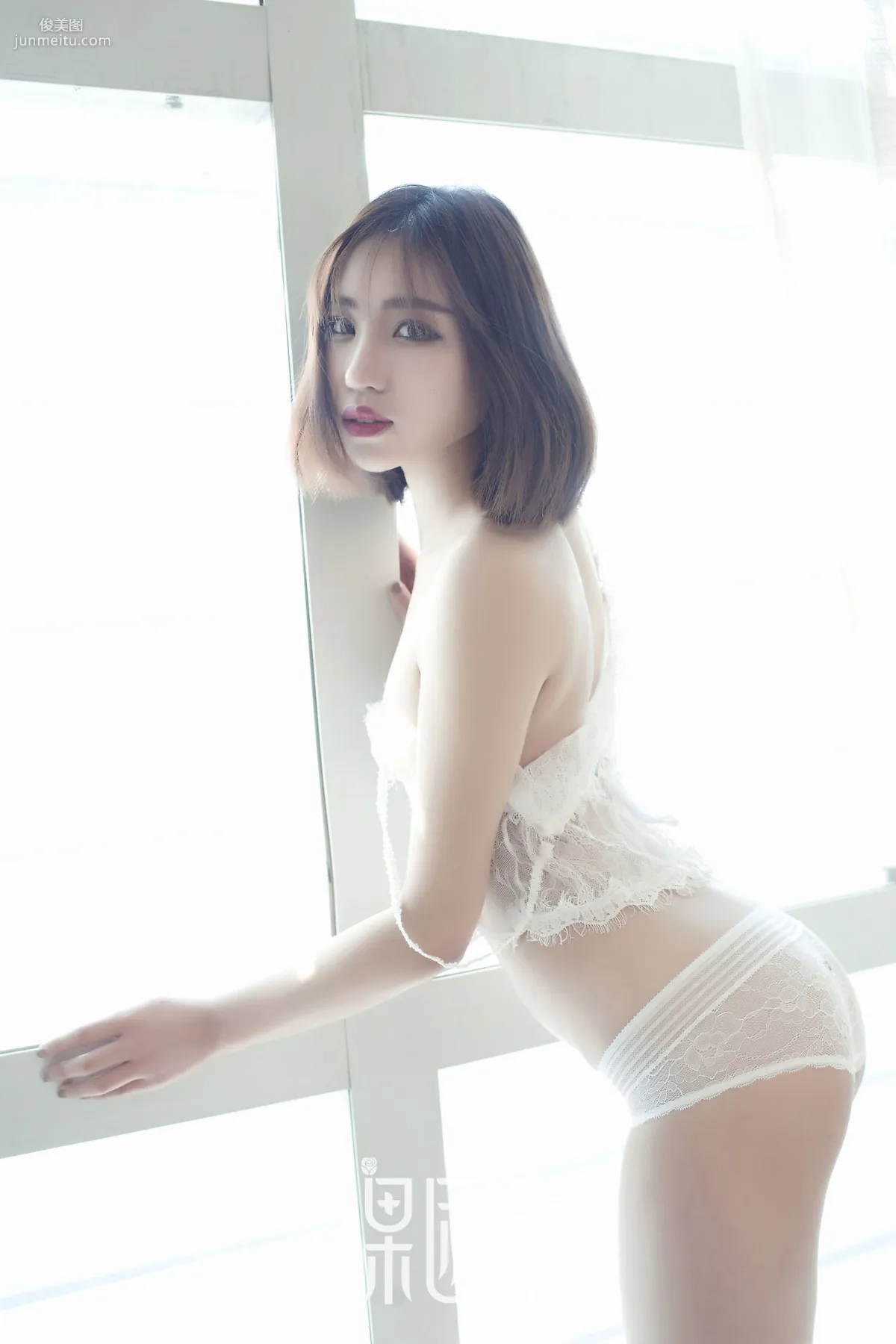 于瑞《大美妞 皮衣丝袜诱惑》 [果团网Girlt] No.016 写真集23