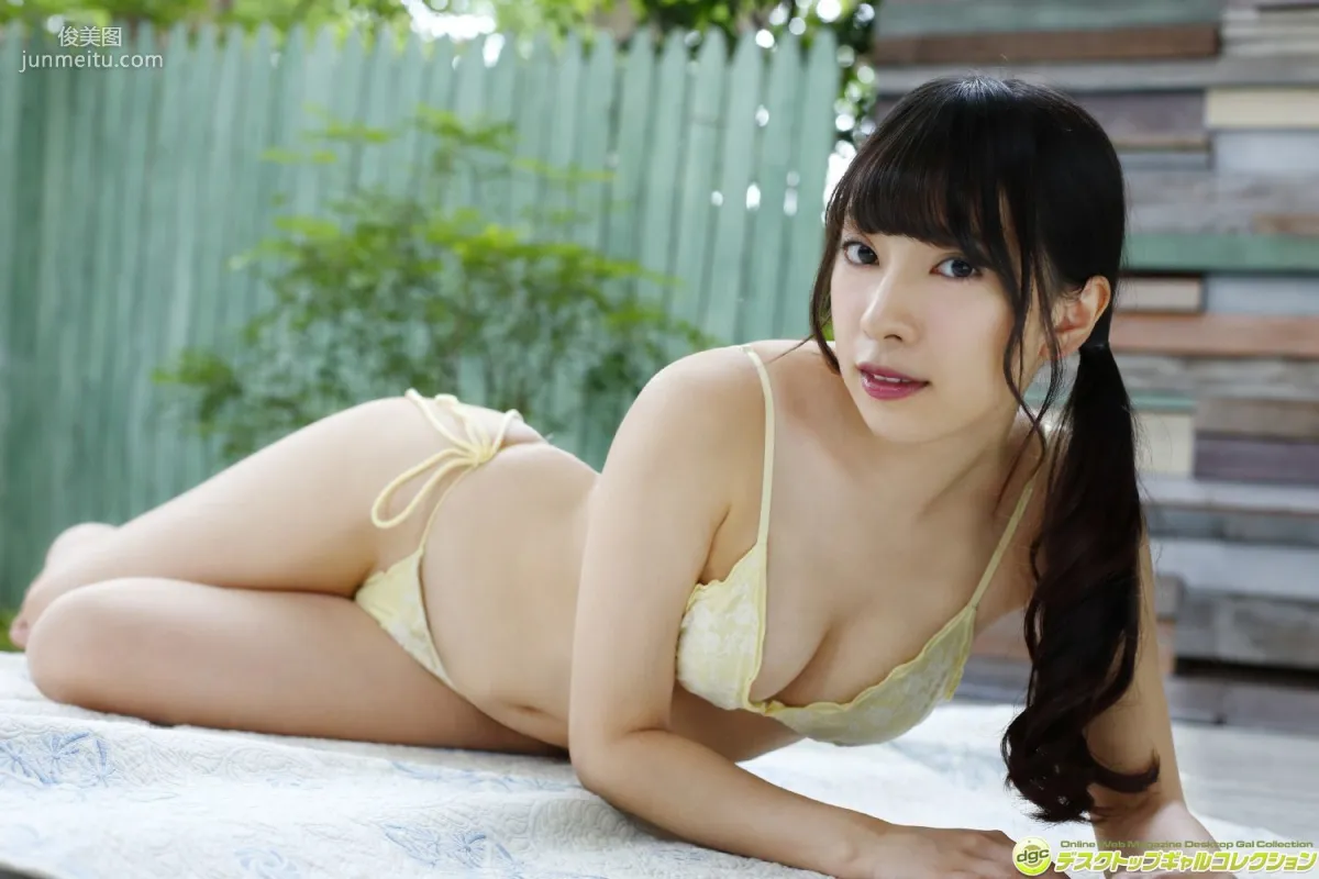 宮本彩希《2014年準日テレジェニック・ベスト人妻賞！》写真集 [DGC] NO.1267 56