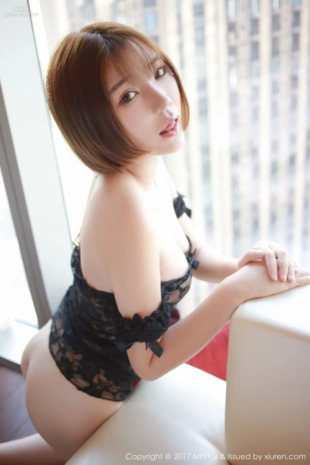 冷不丁《性感衬衫与蕾丝诱惑》 [模范学院MFStar] Vol.089 写真集38